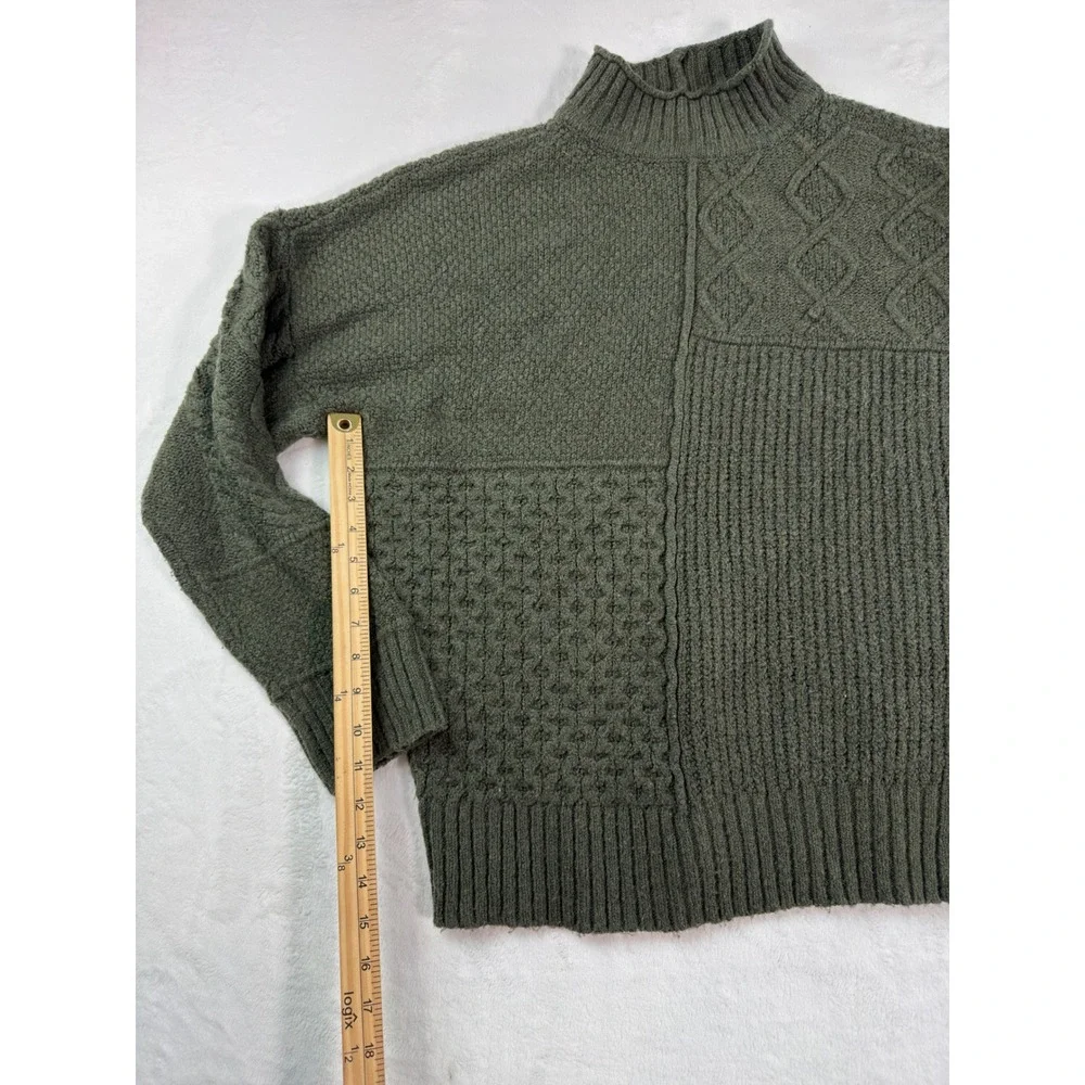 American Eagle Mixed Stitch Mock Neck Sweater Olive Green Patchwork Knit Medium